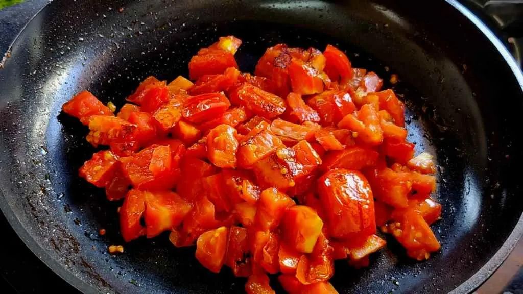 Easy Tomato Chutney Recipe for Dosa
