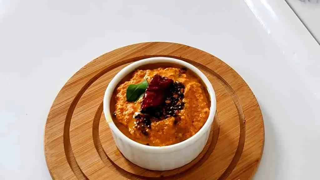 Red coconut chutney for dosa recipe