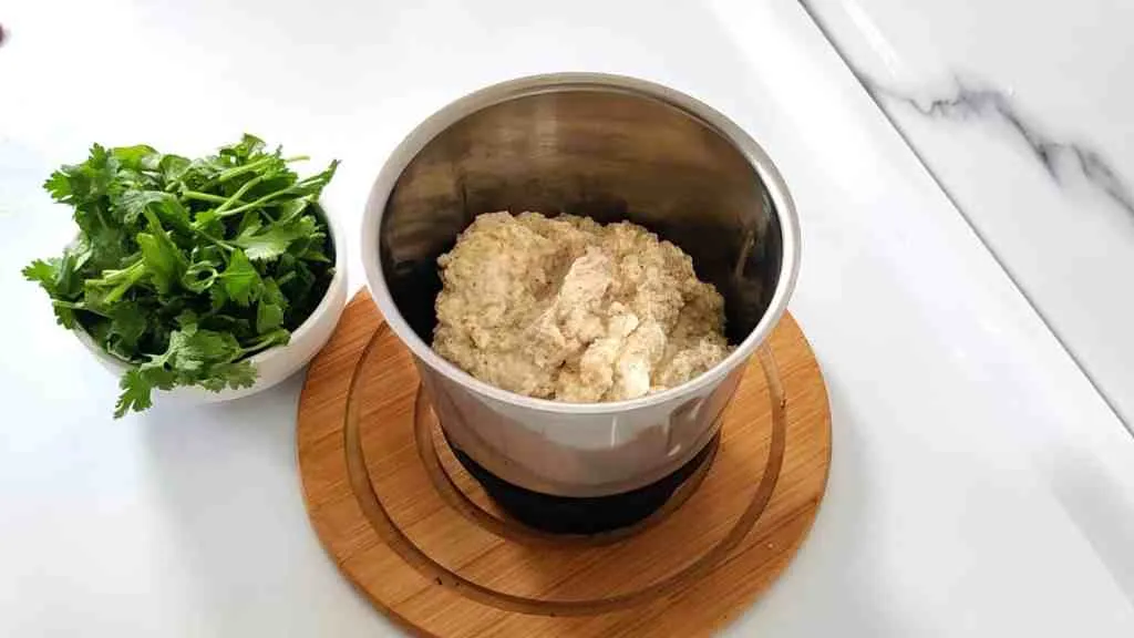 How to Make Coconut Chutney (Easy)