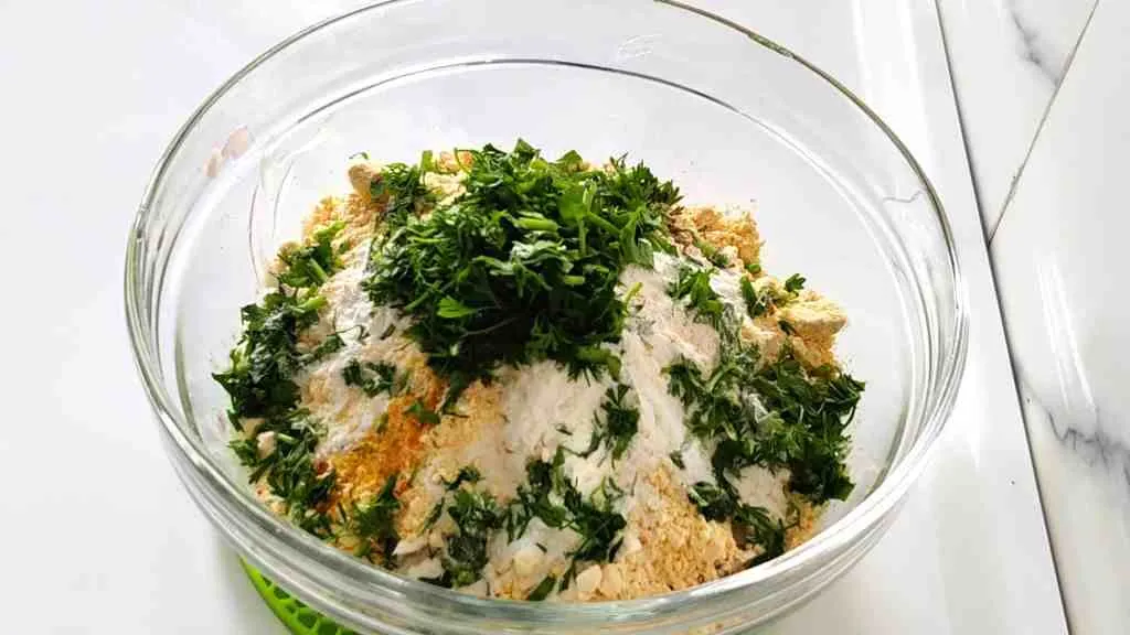 Easy Ulli Vada Recipe (Kerala Style)