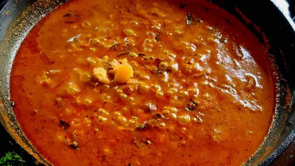 Poondu Kuzhambu recipe
