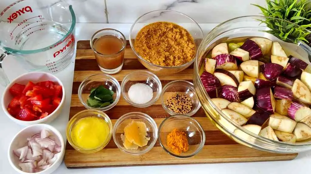 Ingredients for  Chettinad Kara Kuzhambu