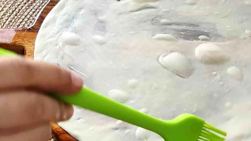 Kerala Flaky Paratha Recipe (Malabar Parottas)