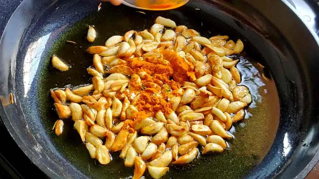 Easy Indian Garlic Pickle Recipe