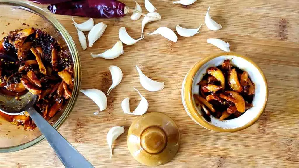 Easy Indian Garlic Pickle Recipe