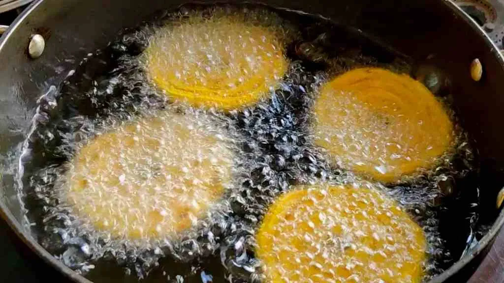 Easy Chakri Recipe (Chakli)