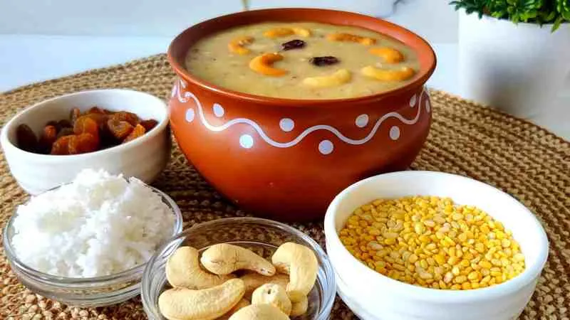 Sweet and Creamy Paal Payasam Recipe