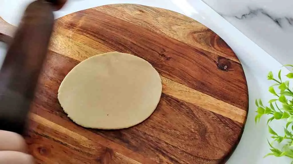 Puri Bhaji Recipe - Scrumptious Aloo Poori