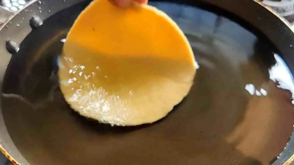 Puri Bhaji Recipe - Scrumptious Aloo Poori