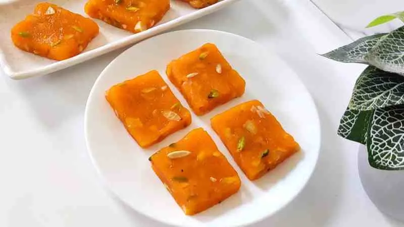 Sweeten Up Your Day with this Delicious Bombay Halwa Recipe | Karachi Halwa