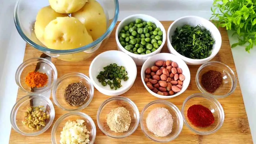 Indian Vegetable Samosa Recipe: Ridiculously Good!