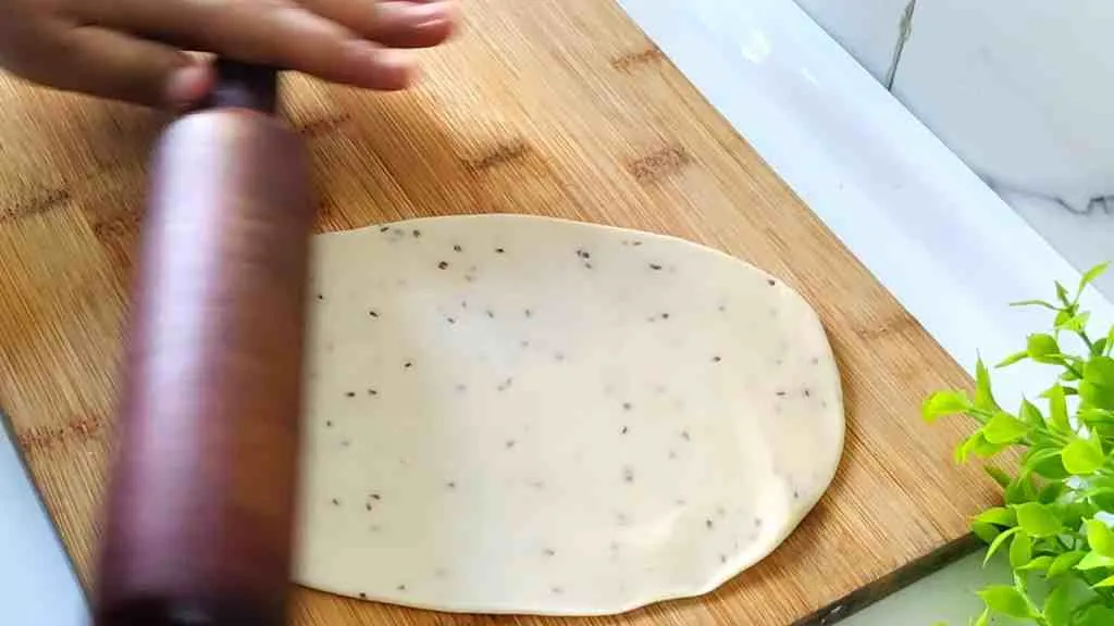Indian Vegetable Samosa Recipe: Ridiculously Good!