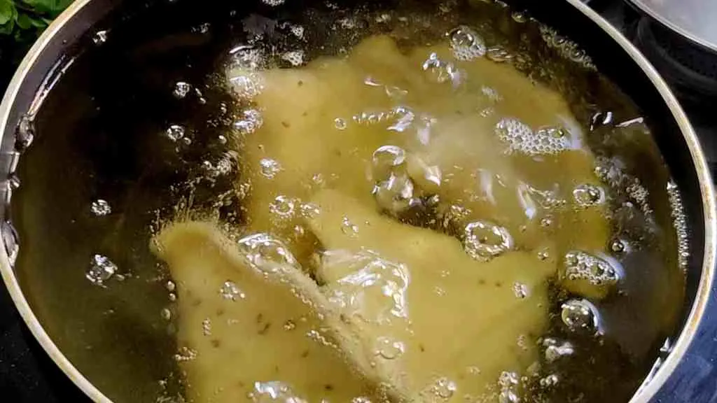 Indian Vegetable Samosa Recipe: Ridiculously Good!