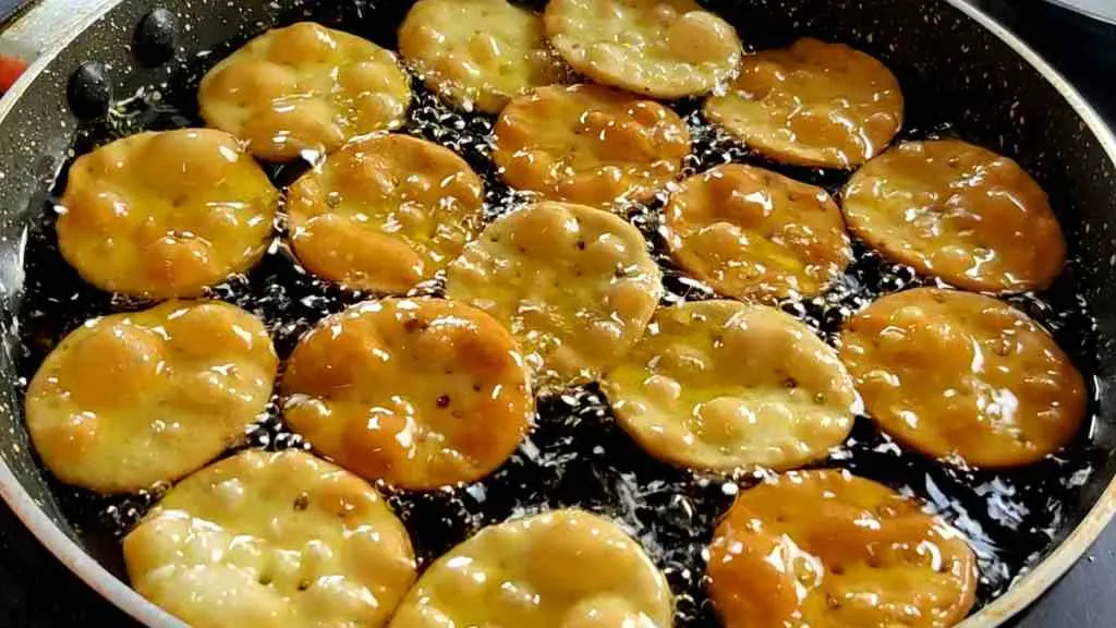 Holi Special Papdi Chaat Recipe