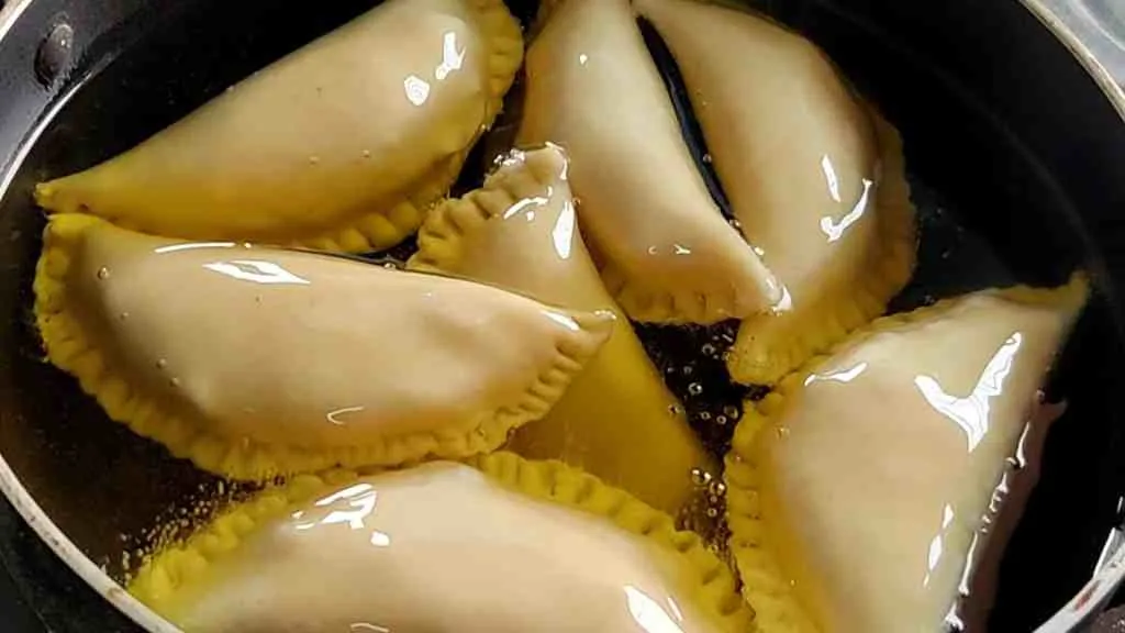 Coconut Gujiya Recipe