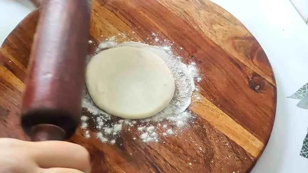 Easy Soft Puri Recipe: Ready in Minutes!