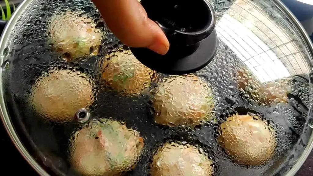 Fluffy Golden Paniyaram with Dosa Batter: A Must-Try Recipe!
