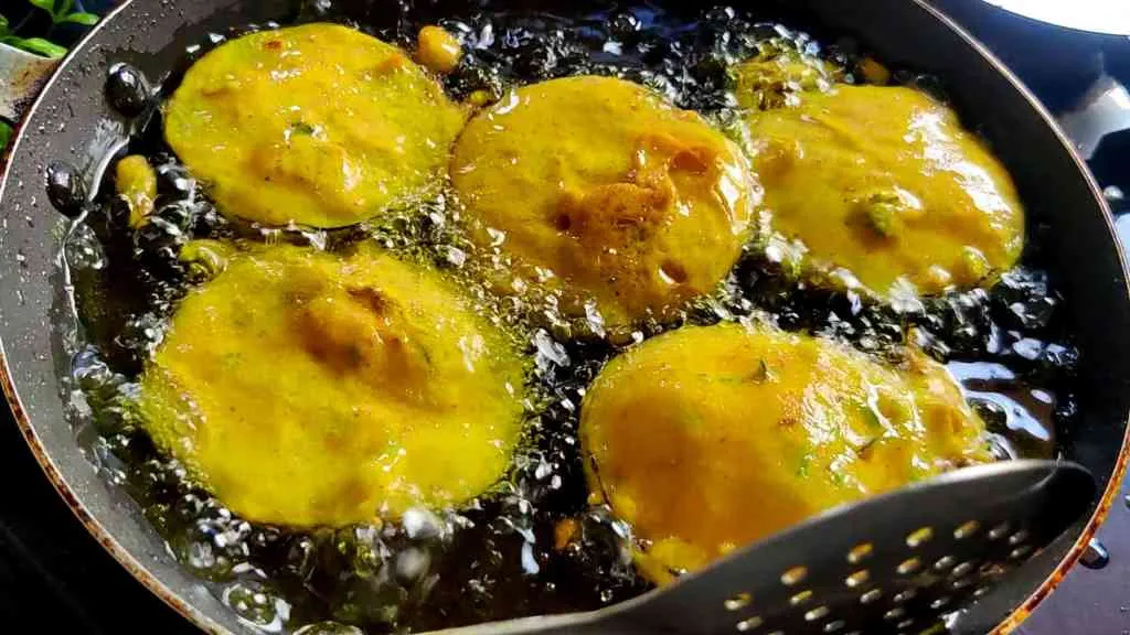 Simplify Ramadan: One Batter, Five Delicious Pakoda Recipes