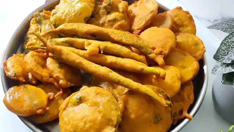 Simplify Ramadan: One Batter, Five Delicious Pakoda Recipes