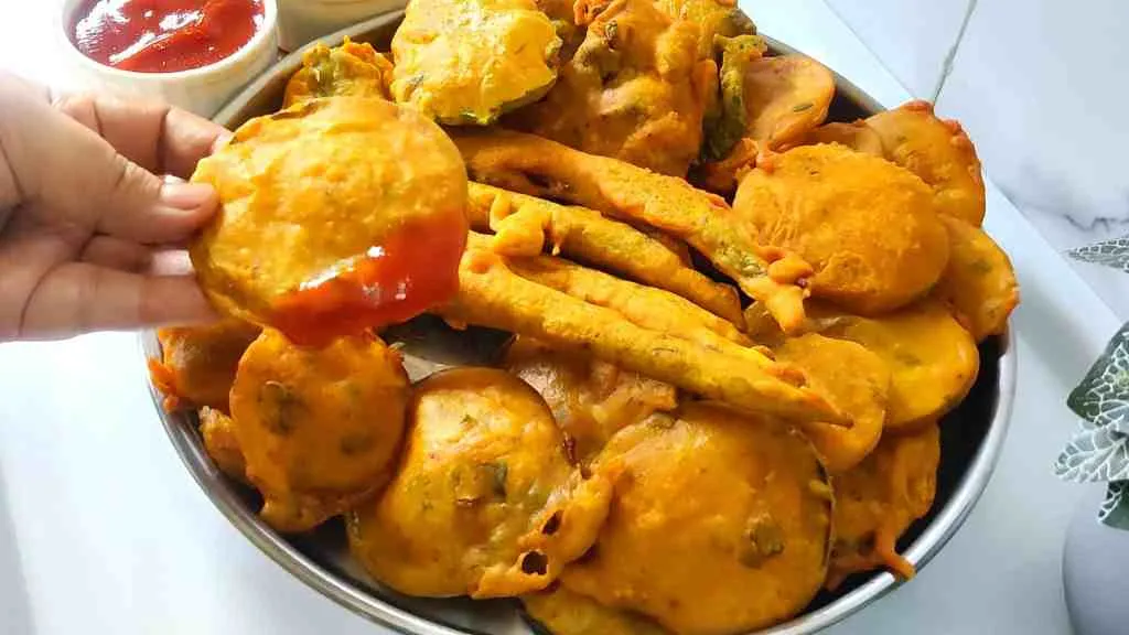 Simplify Ramadan: One Batter, Five Delicious Pakoda Recipes