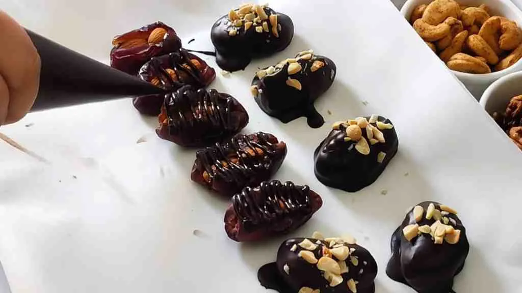 The Best Ramadan Stuffed Date Recipes