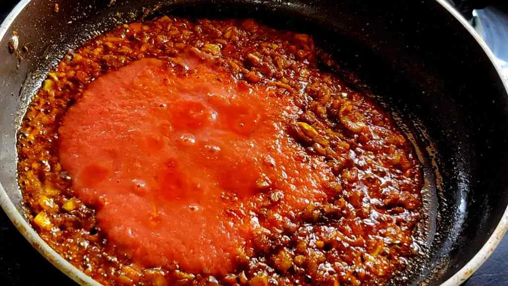 Easy Bhindi Masala Recipe: Dinner just got better!