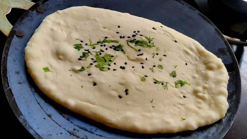 easy naan recipe at home 
