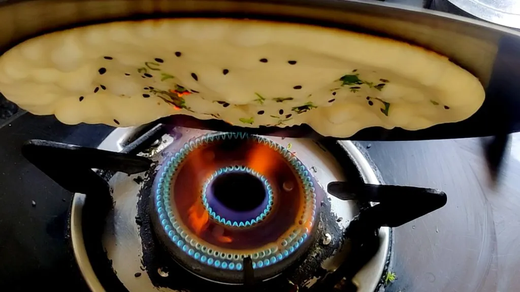 easy naan recipe at home 